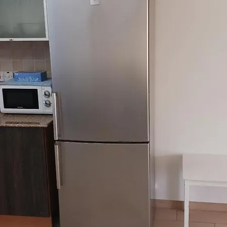 2 Bedroom With Private Garden, Walk To Nissi Апартаменты Айя-Напа